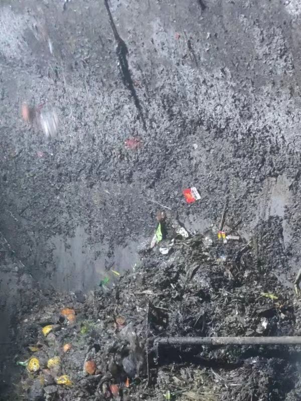 茶山镇污水池清理